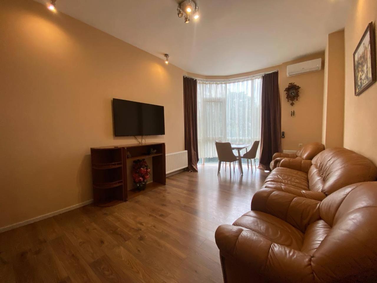 Apartment On Dragomirova Kiev Extérieur photo