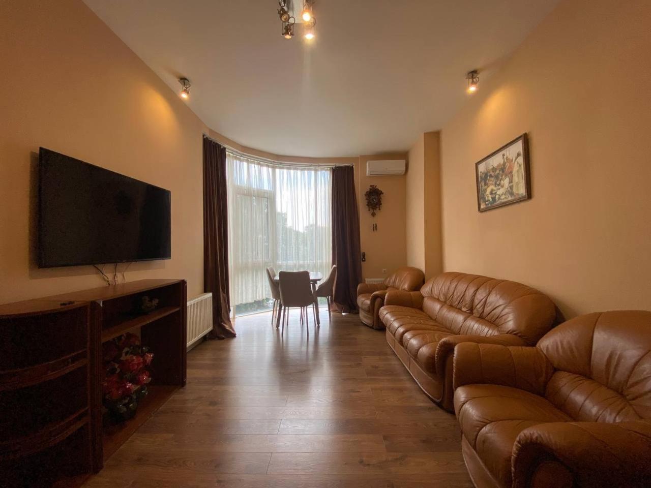 Apartment On Dragomirova Kiev Extérieur photo